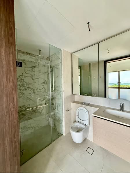 18 Pasir Ris Drive 8 photo 5
