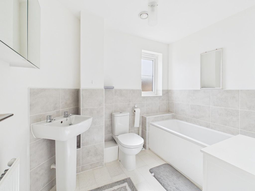 Additional image 7 of 2 bed flat for saleFfordd Cadfan, Bridgend CF31