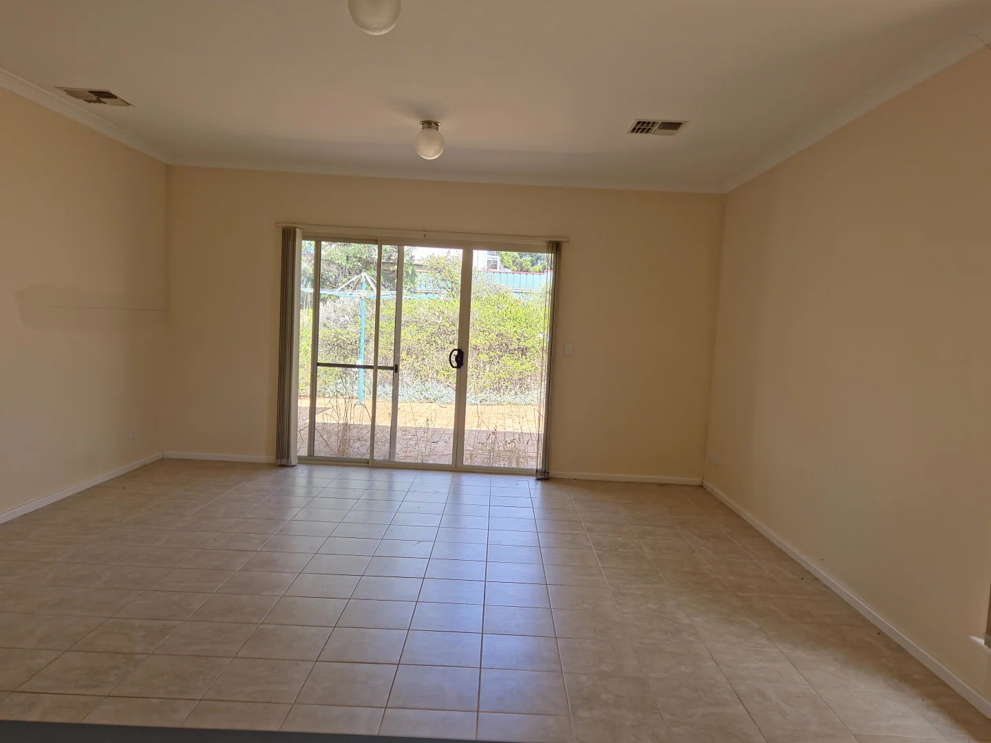 Additional image 16 of 2/20 Moir Road, Ravensthorpe WA 6346