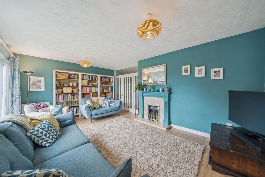 Additional image 7 of 4 bed detached house for sale29 Dalmore Crescent, Helensburgh G84