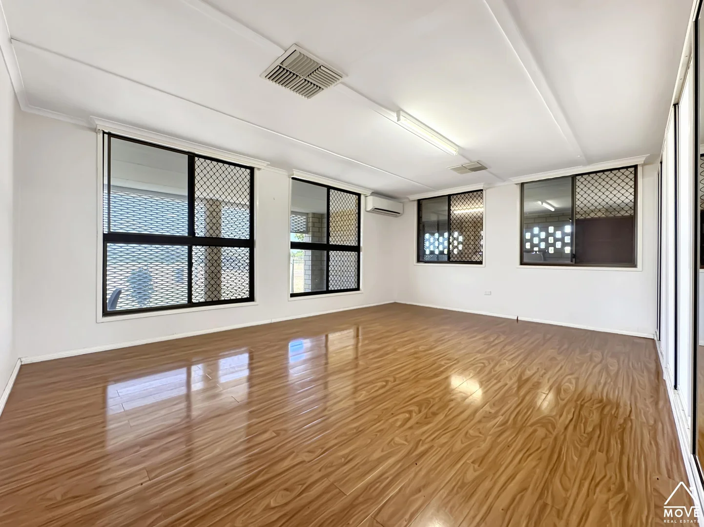 Additional image 7 of 4 Lister Street, Mosman Park QLD 4820