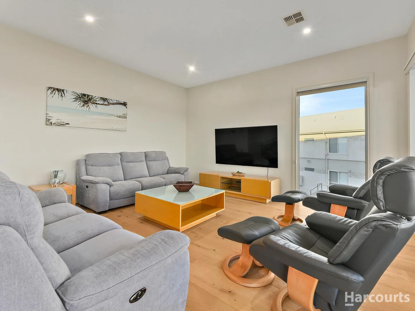 Additional image 8 of 2/5 Adelaide Street, George Town TAS 7253
