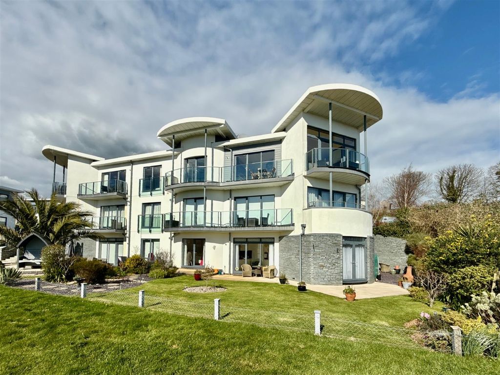 Additional image 17 of 2 bed flat for saleSt. Marys Drive, Brixham TQ5