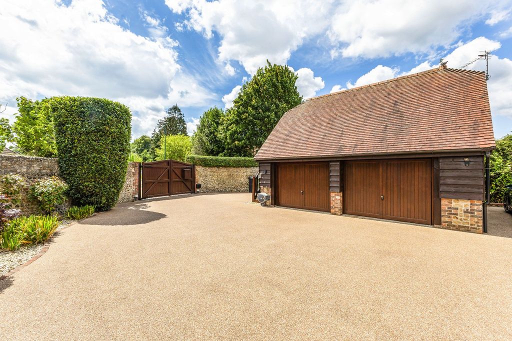 Additional image 21 of 5 bed detached house for saleHewarts Lane, Aldwick, West Sussex PO21