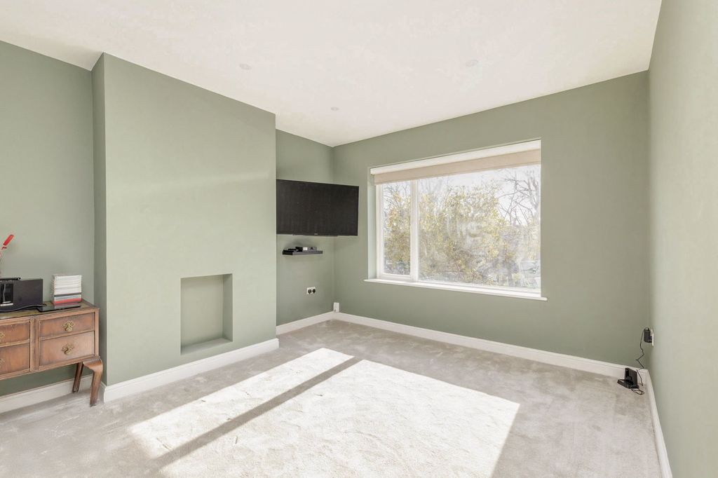 Additional image 7 of 4 bed semi-detached house for saleBramble Rise, Brighton BN1
