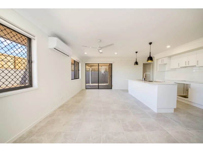 Additional image 2 of 42 Abbeyfeale Circuit, Meringandan West QLD 4352