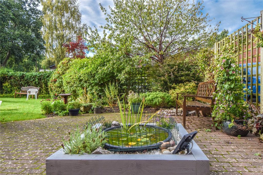 Additional image 18 of 2 bed flat for saleBurcot Lane, Bromsgrove, Worcestershire B60