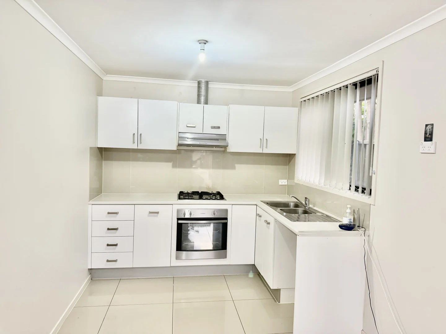 Fairfield NSW 2165 photo 2