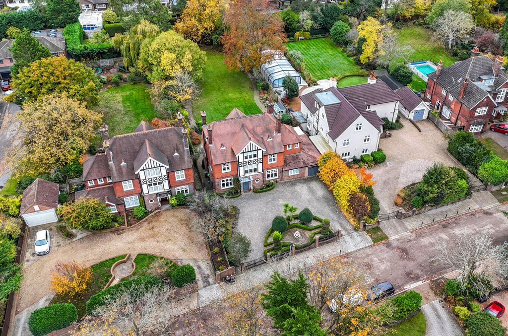 Additional image 32 of 6 bed detached house for salePark Farm Road, Bickley, Kent BR1