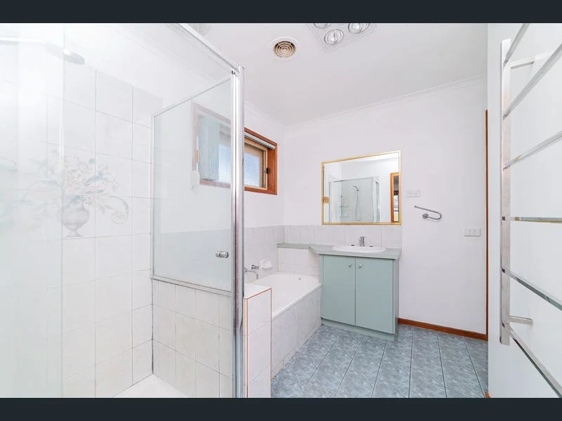 Additional image 22 of 11 Rostron Way, Roxburgh Park VIC 3064