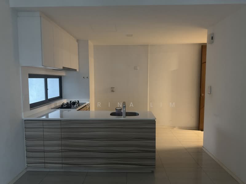 94 Punggol Central photo 3