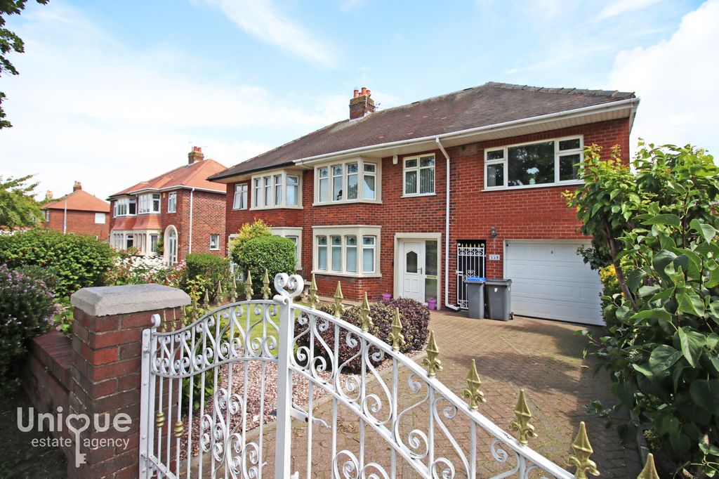 Additional image 24 of 3 bed flat for saleDevonshire Road, Blackpool FY2