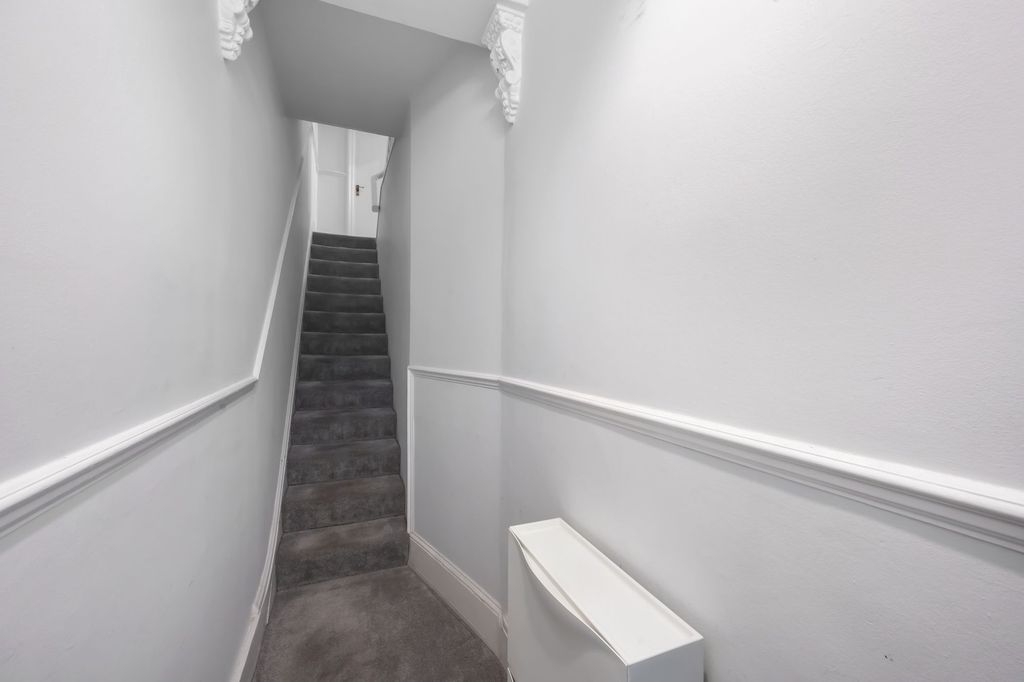 Additional image 11 of 3 bed maisonette for saleCoventry Street, Brighton BN1