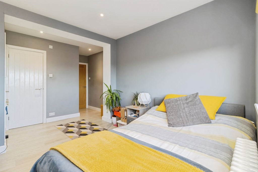 Additional image 33 of 5 bed semi-detached house for saleGillard Road, Brixham TQ5