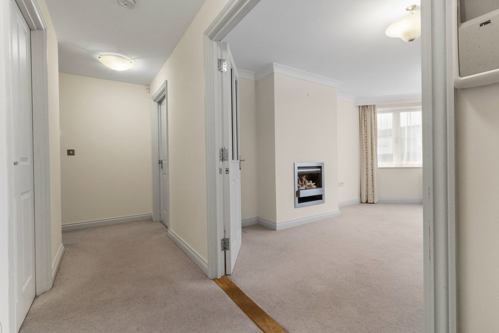 Additional image 3 of 2 bed flat for saleNew Street, Ledbury, Herefordshire HR8