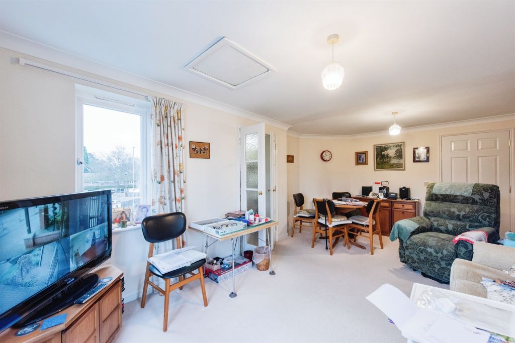 Additional image 6 of 2 bed flat for saleHanbury Court, Thetford IP24