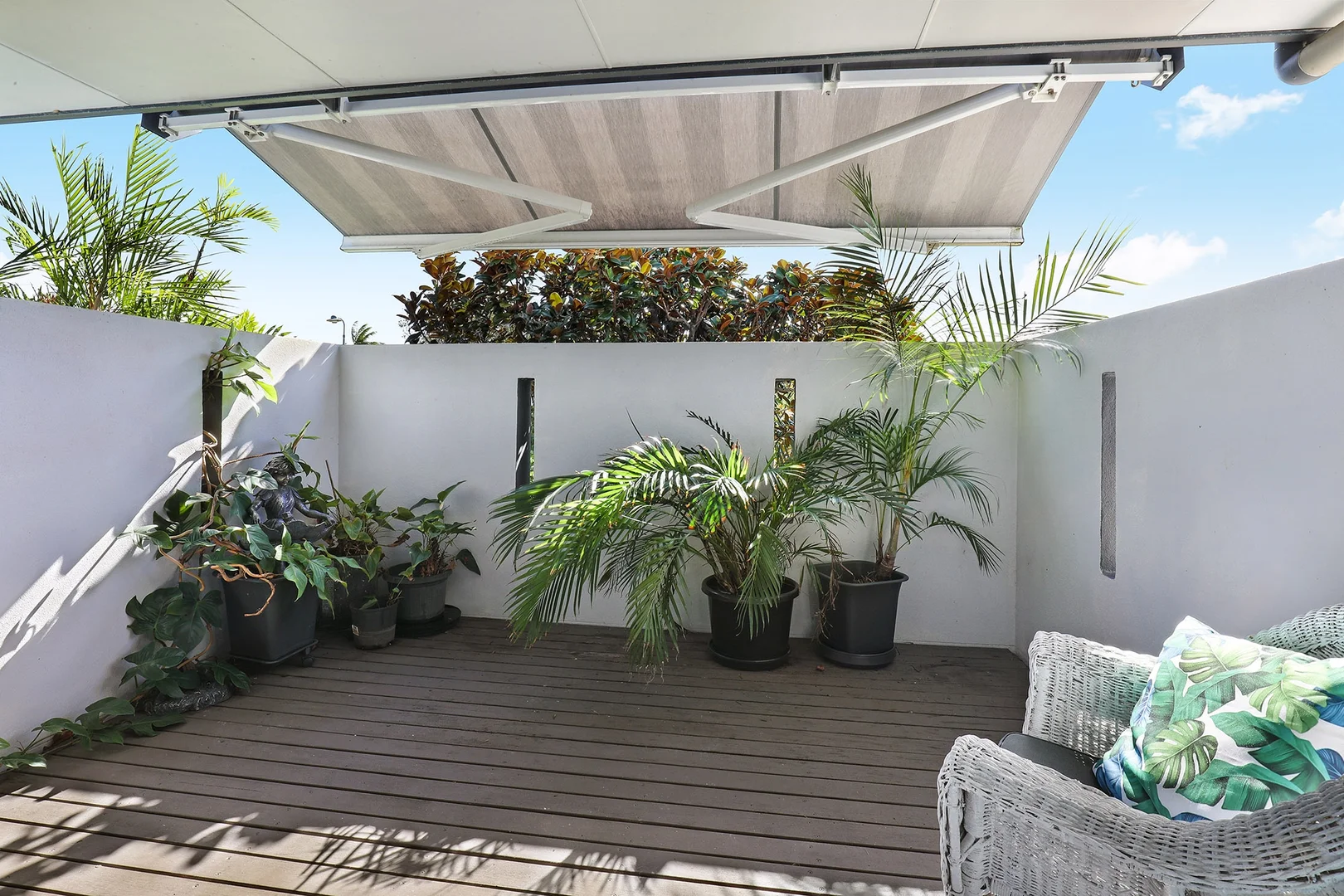 Additional image 8 of 27 Dominica Place, Kawana Island QLD 4575