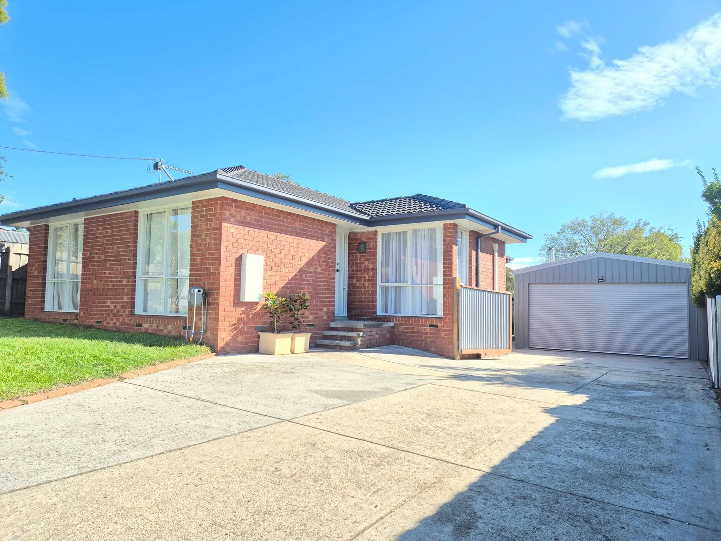 9 Lang Road, Langwarrin VIC 3910