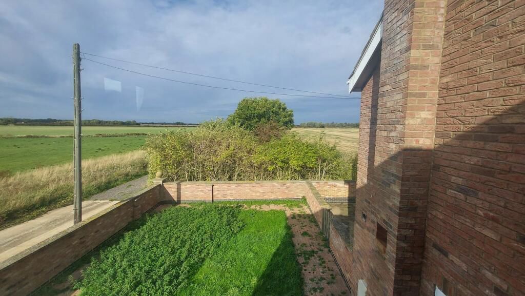 Additional image 7 of 4 bed farmhouse for saleDyke Drove, Bourne PE10