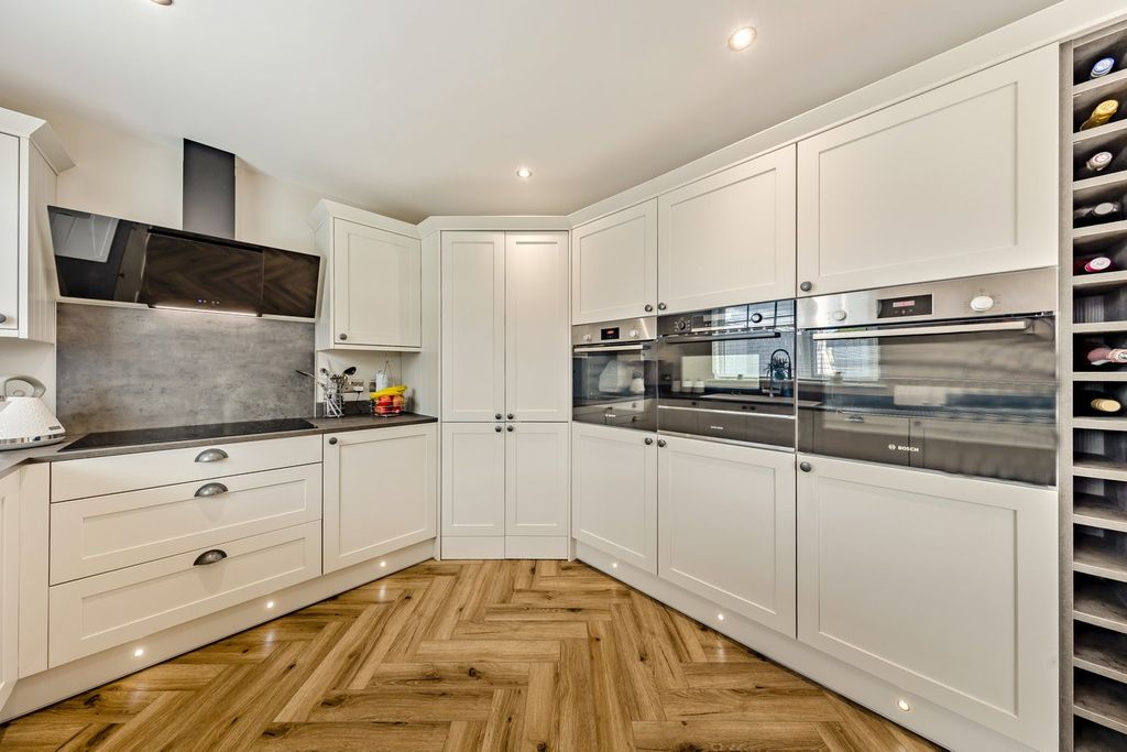 Additional image 6 of 3 bed detached bungalow for saleDaphne Road, Bryncoch, Neath SA10
