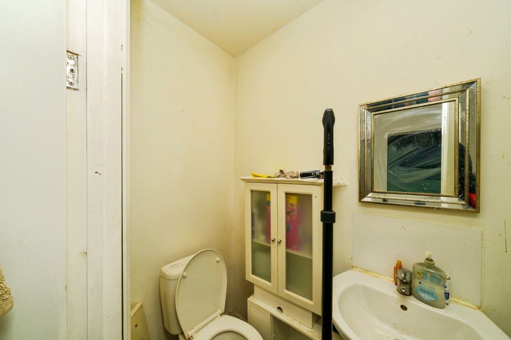 Additional image 28 of 4 bed semi-detached house for saleKnowsley Road, Bootle L20