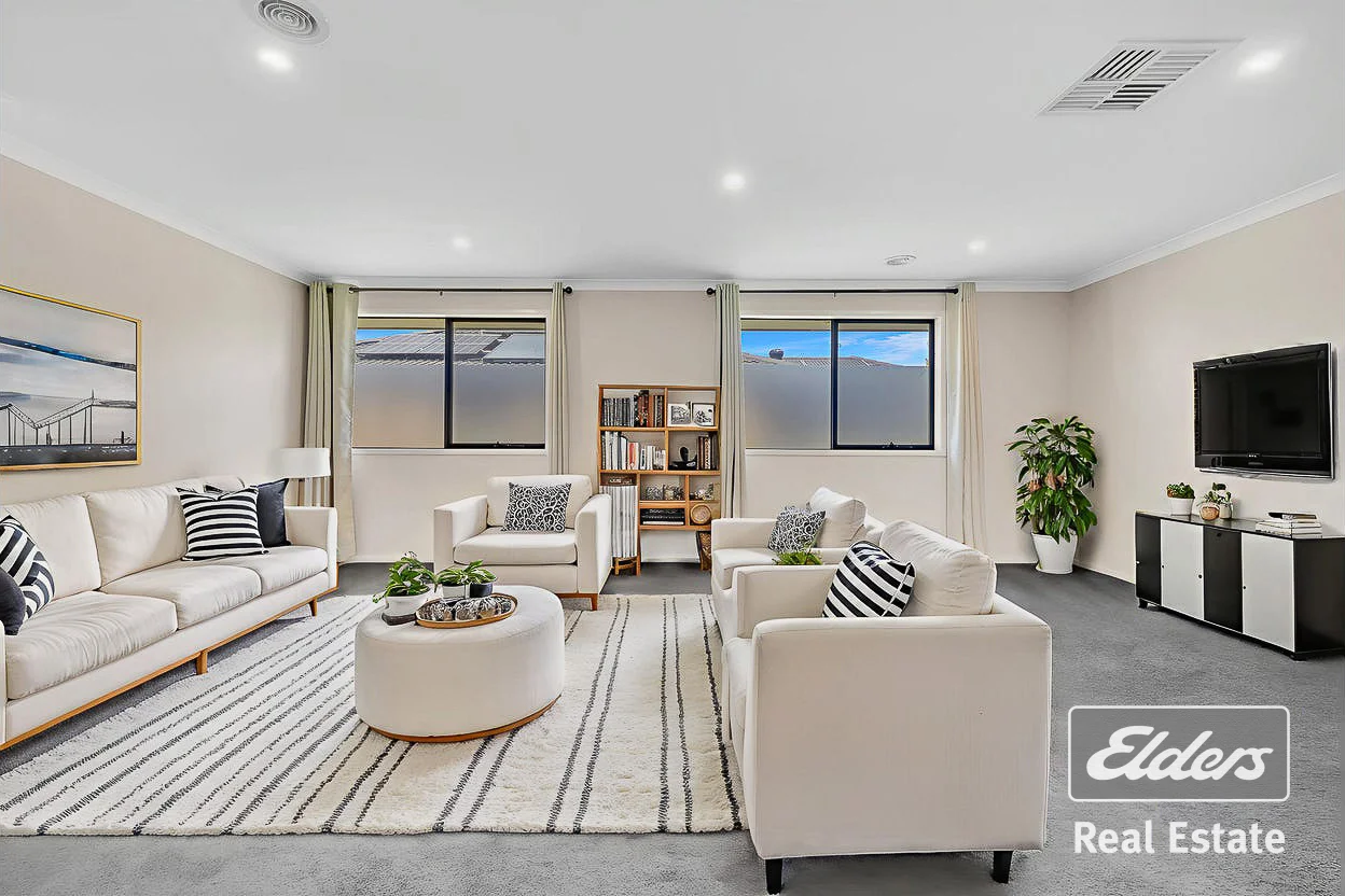 46 Arkins Circuit, Tarneit VIC 3029 photo 5