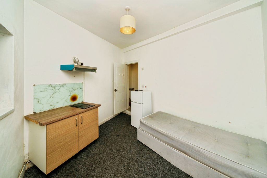 Additional image 16 of 4 bed semi-detached house for saleKnowsley Road, Bootle L20