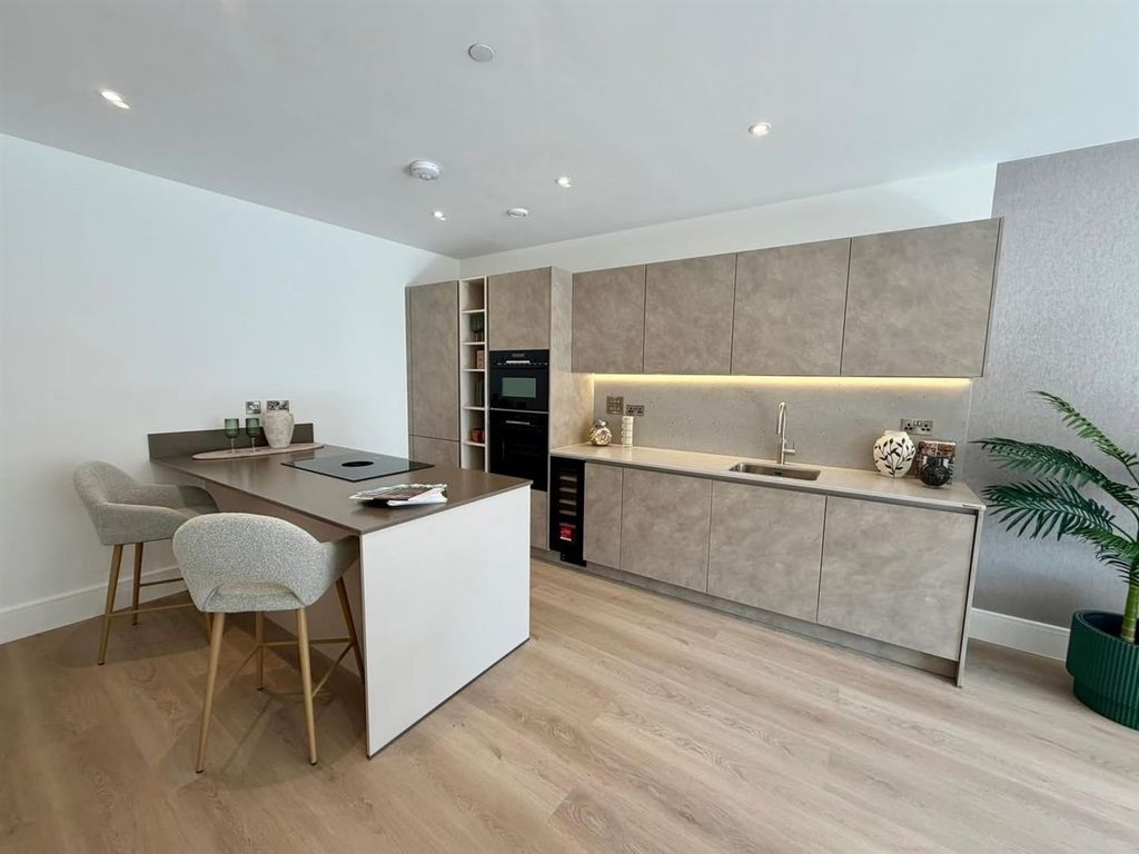 Additional image 4 of 2 bed flat for saleOld Coleham Court, Coleham, Shrewsbury SY3