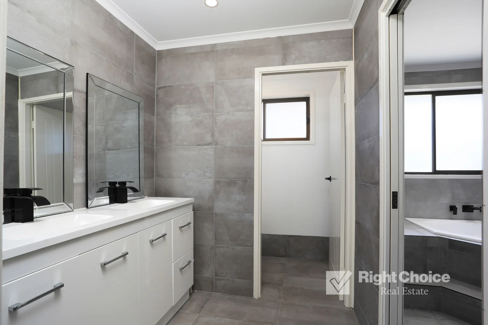 Additional image 13 of 1 McCoy Place, Albion Park NSW 2527