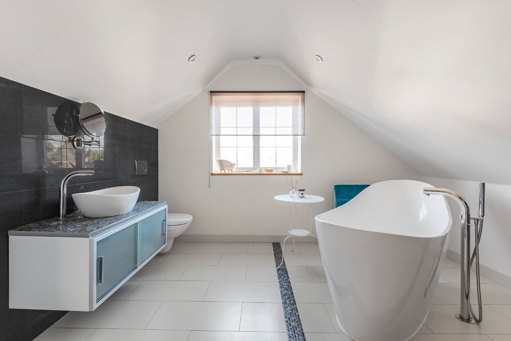 Additional image 20 of 6 bed detached house for salePark Farm Road, Bickley, Kent BR1