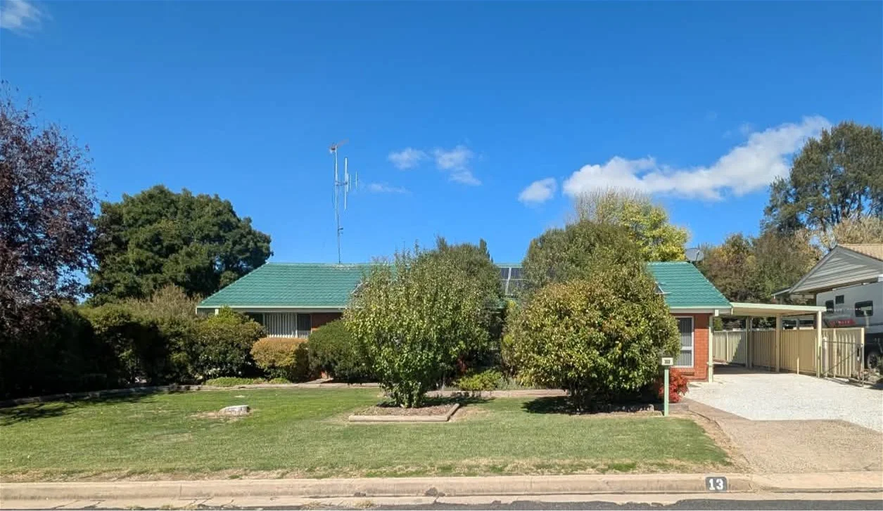 13 Somers Place, Blayney NSW 2799