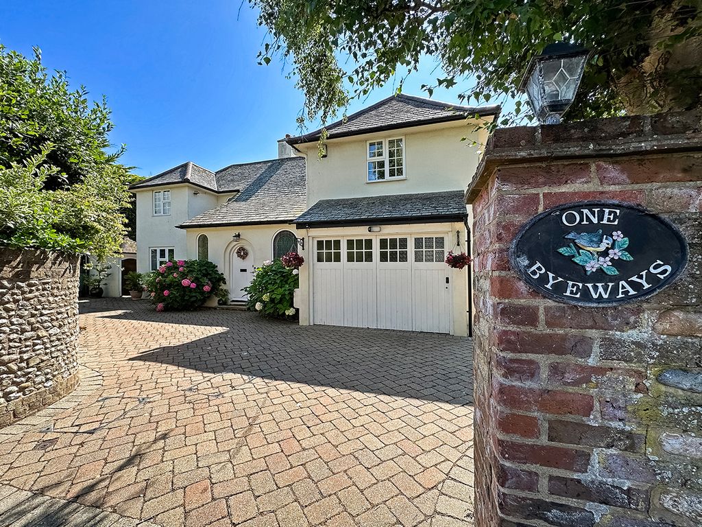 Additional image 2 of 7 bed detached house for saleThe Byeway, Aldwick Bay Estate, Aldwick, West Sussex PO21