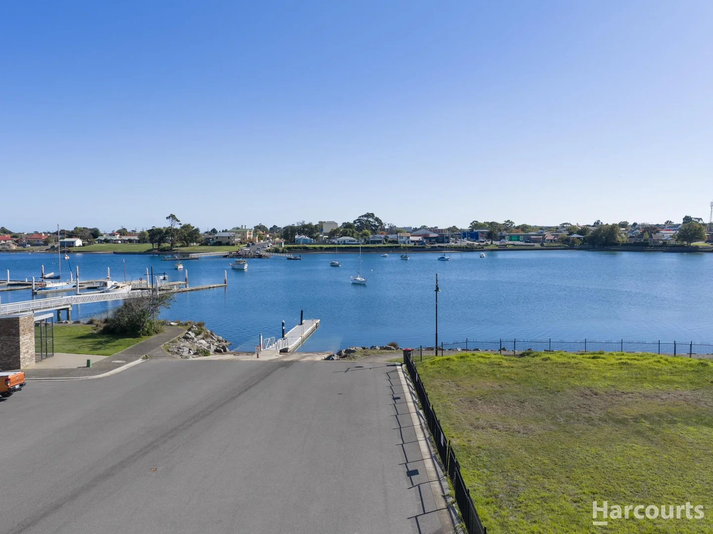 Additional image 31 of 2/5 Adelaide Street, George Town TAS 7253