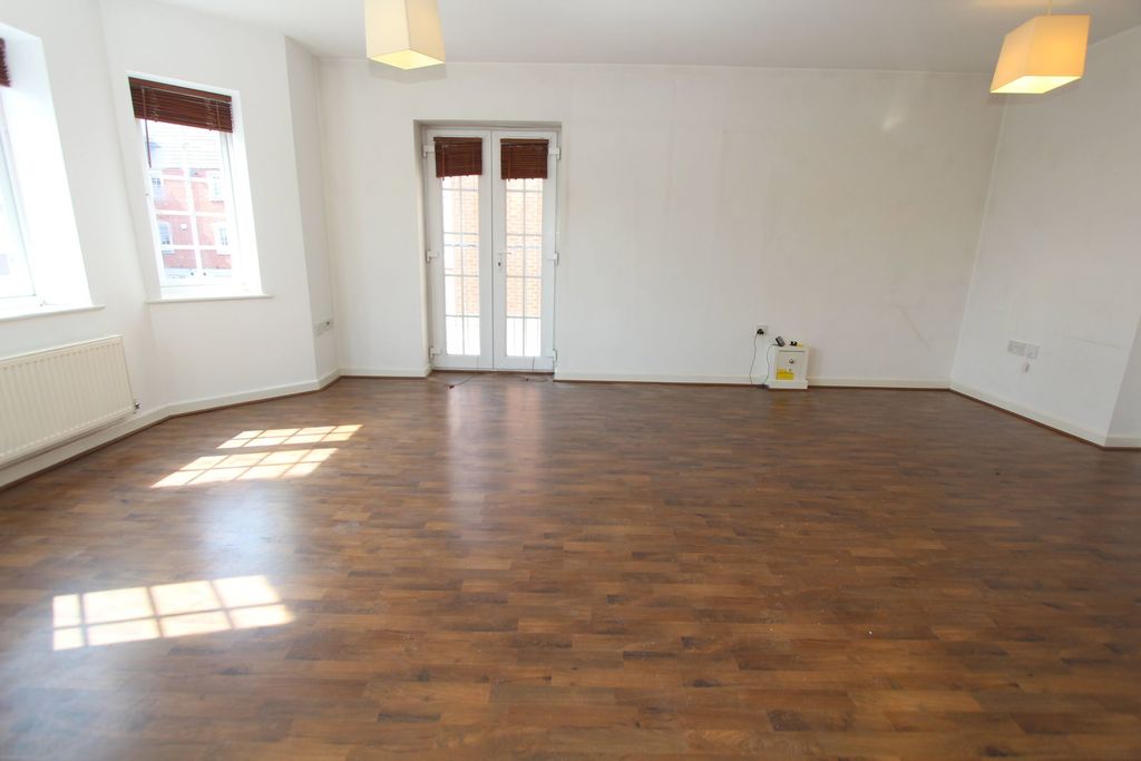 Additional image 5 of 2 bed flat for saleColumbus Avenue, Brierley Hill DY5