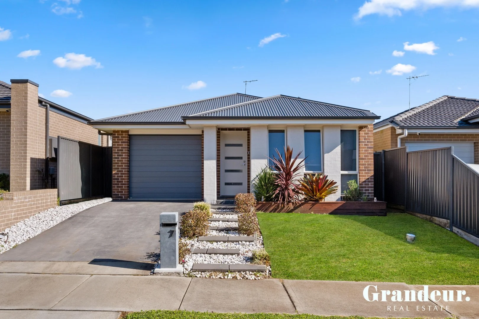 7 Clearfield Avenue, Austral NSW 2179