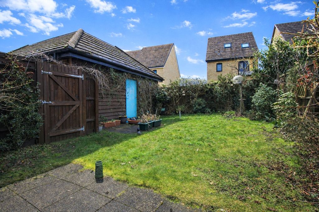 Additional image 9 of 4 bed semi-detached house for saleFalstaff Walk, Bordon, Hampshire GU35