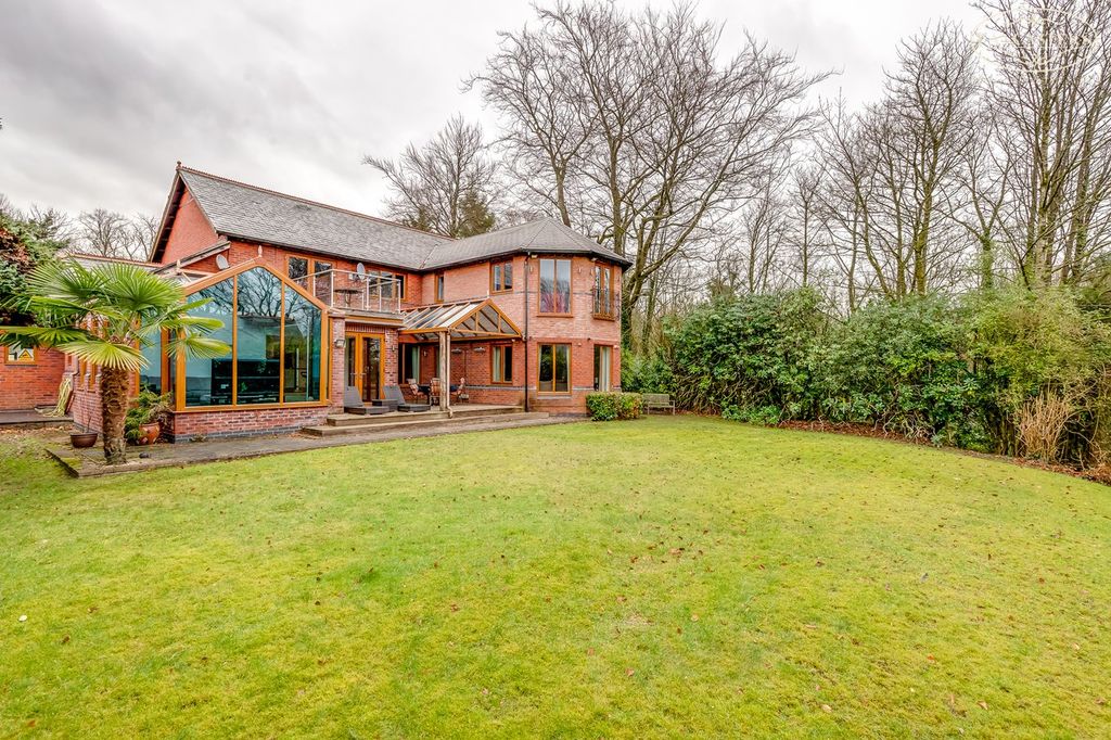Additional image 44 of 5 bed detached house for salePrincess Road, Lostock, Bolton BL6