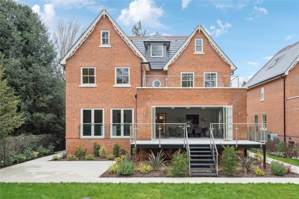 Additional image 27 of 5 bed detached house for saleThe Old Nursery, Hedsor Road, Bourne End, Buckinghamshire SL8