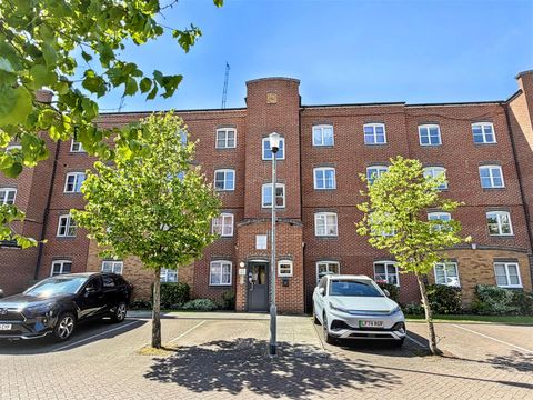 Otter Close, Stratford, London E15