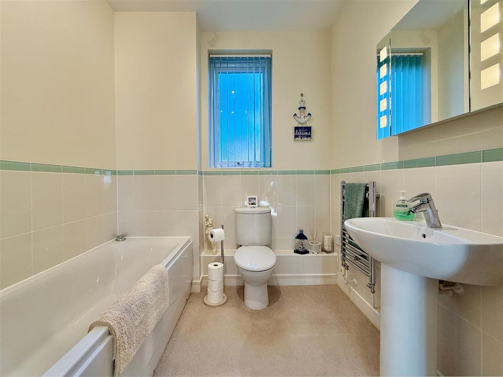 Additional image 12 of 2 bed flat for saleSt. Marys Hill, Brixham TQ5