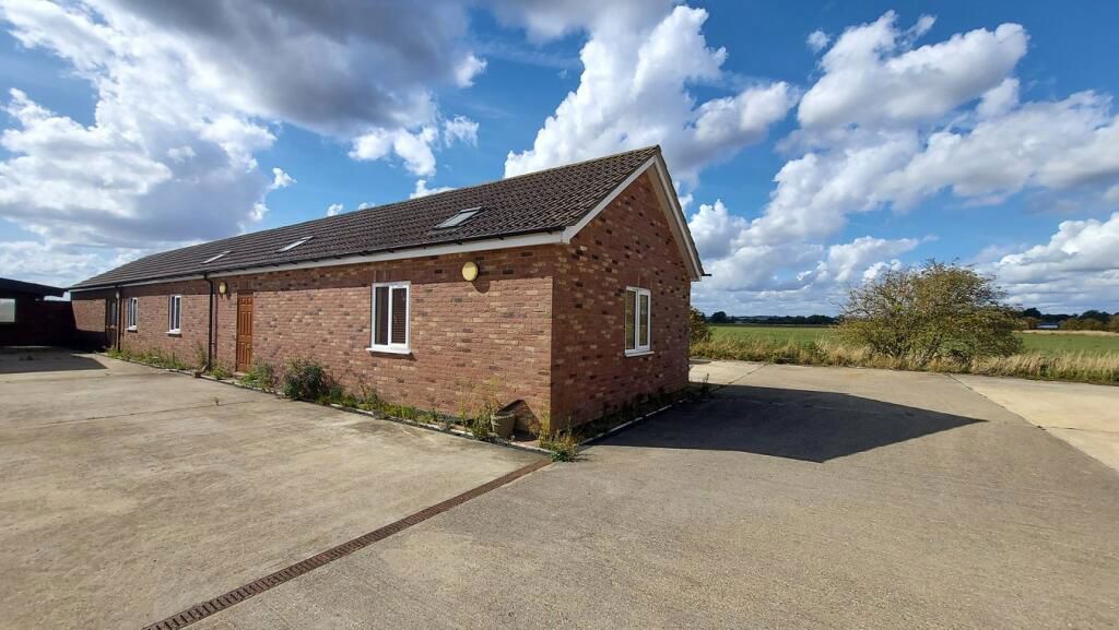 Additional image 13 of 4 bed farmhouse for saleDyke Drove, Bourne PE10