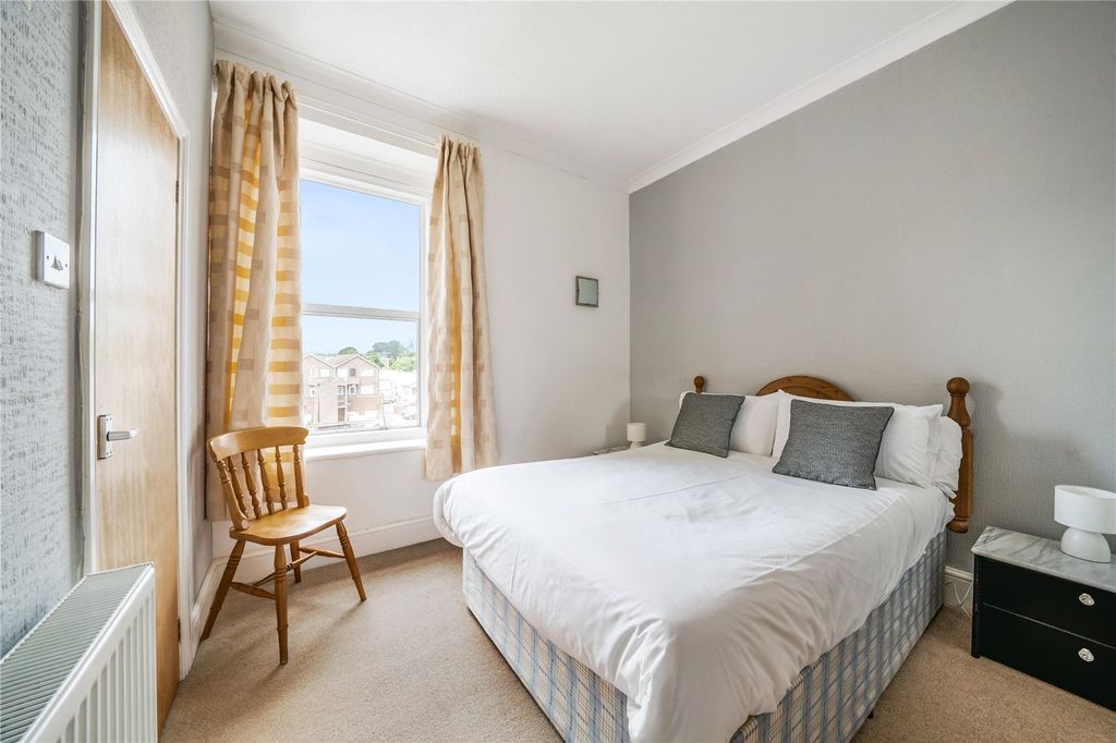 Additional image 7 of 3 bed flat for sale2 The Esplanade, Minehead, Somerset TA24