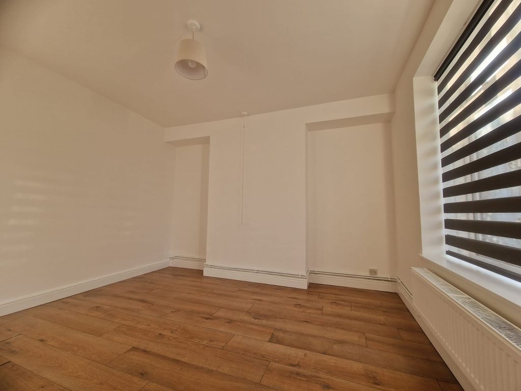 Additional image 4 of 2 bed flat for saleChurch Road, Bristol BS5