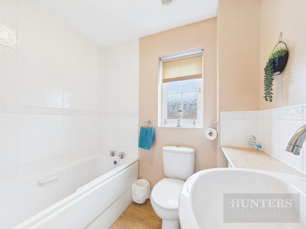 Additional image 18 of 5 bed detached house for saleWaterdale Close, Bridlington YO16