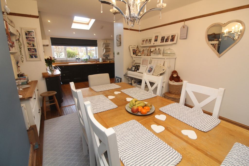 Additional image 11 of 4 bed semi-detached house for sale21 Hamp Green Rise, Bridgwater TA6