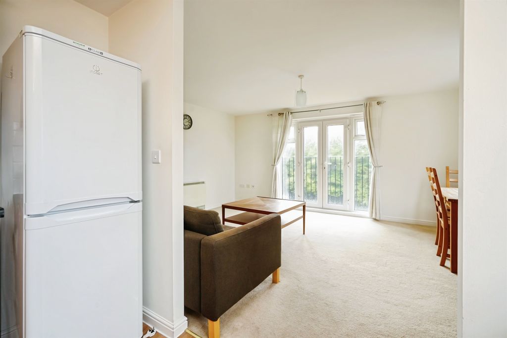 Additional image 3 of 2 bed flat for saleNorth Way, Headington, Oxford OX3