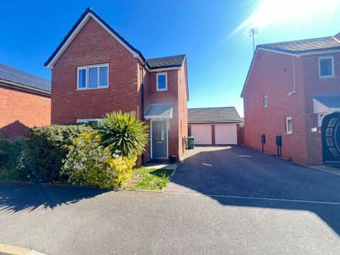 Lanchbury Avenue, Coventry CV6