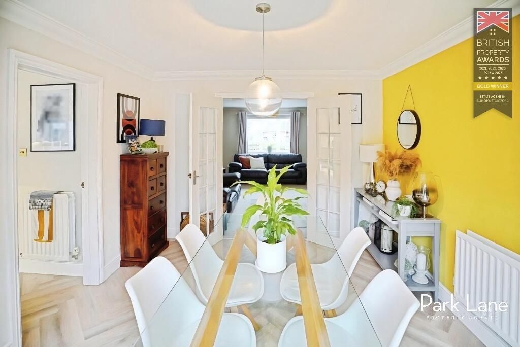 Additional image 12 of 4 bed detached house for saleSaddlers Close, Bishops Stortford CM23