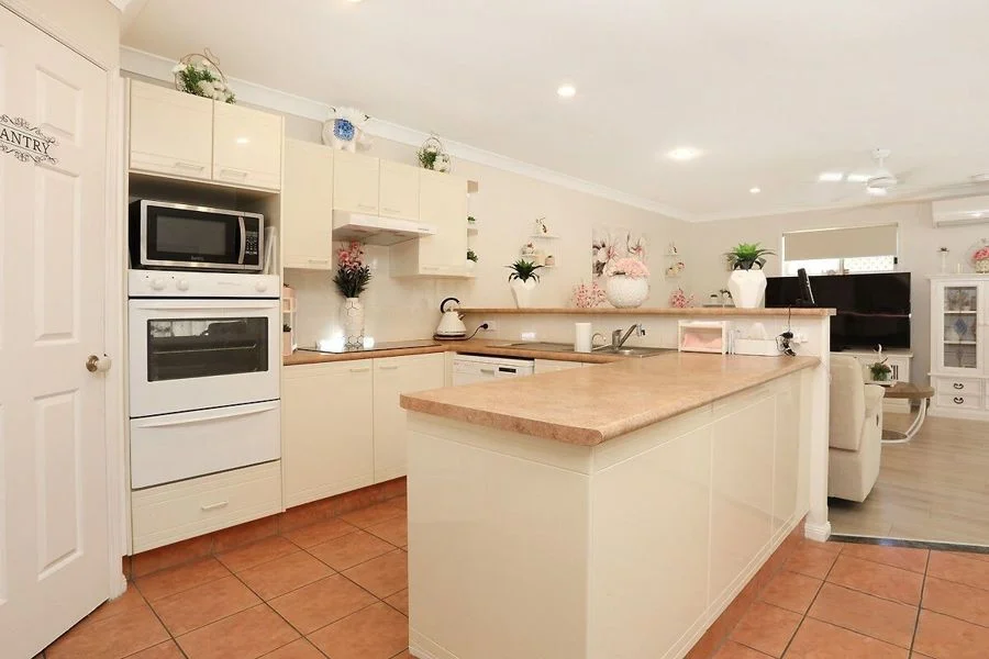 Additional image 9 of 1/27 Eider Avenue, Paradise Point QLD 4216