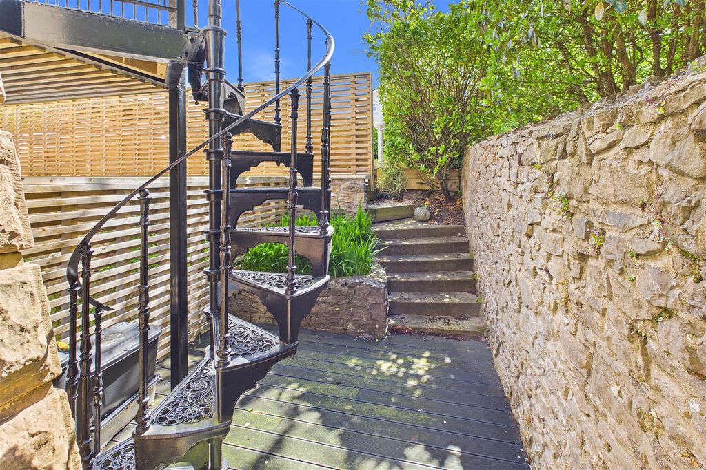 Additional image 19 of 2 bed flat for saleElton Road, Clevedon BS21